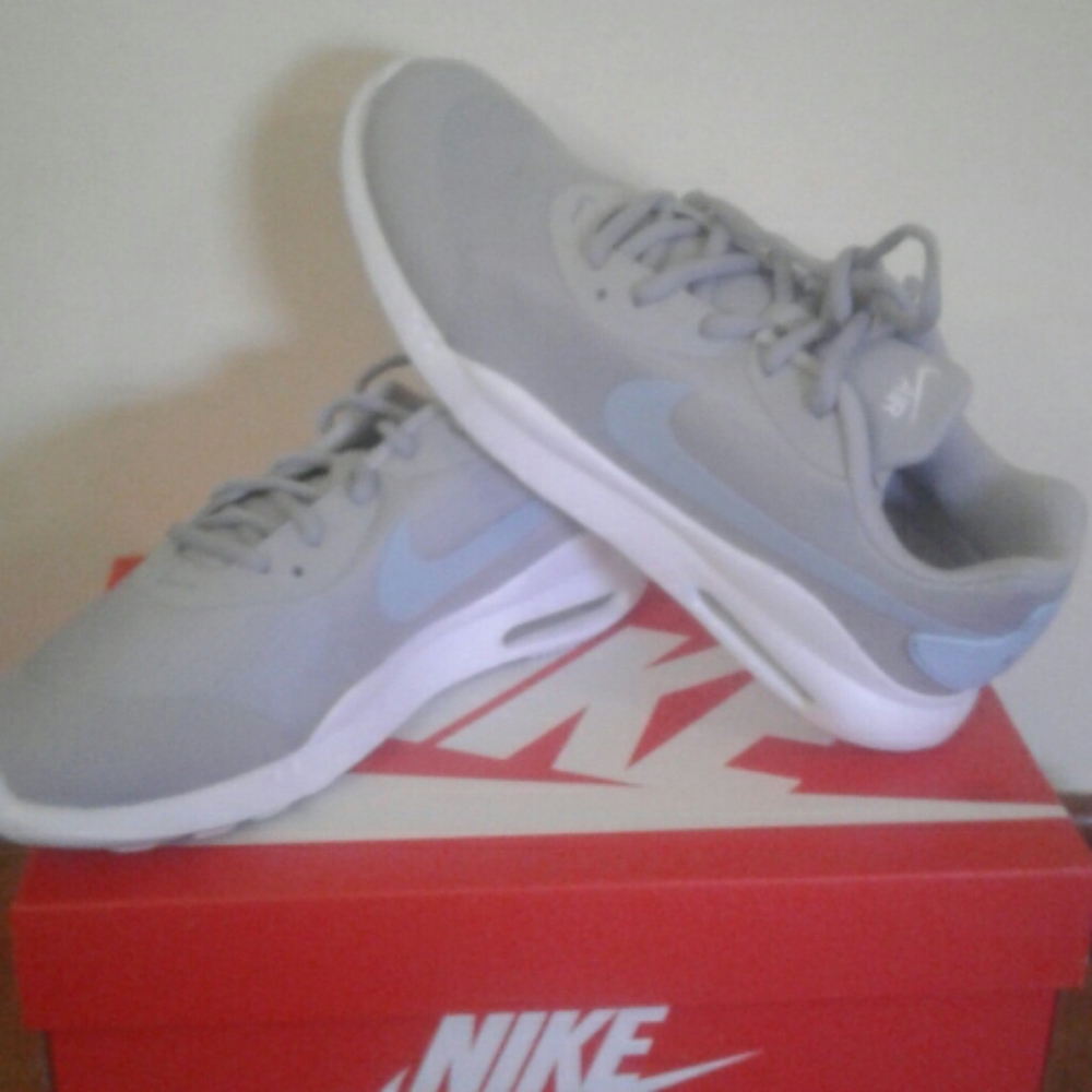 Nike Air Max Oketo